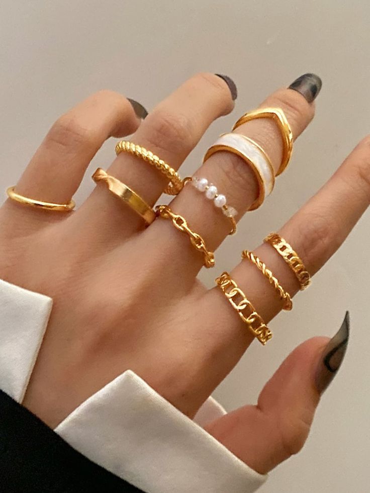 Anillos